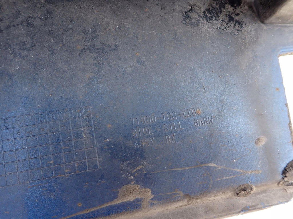 фото №11, Honda civic x 16- молдинг порог правая