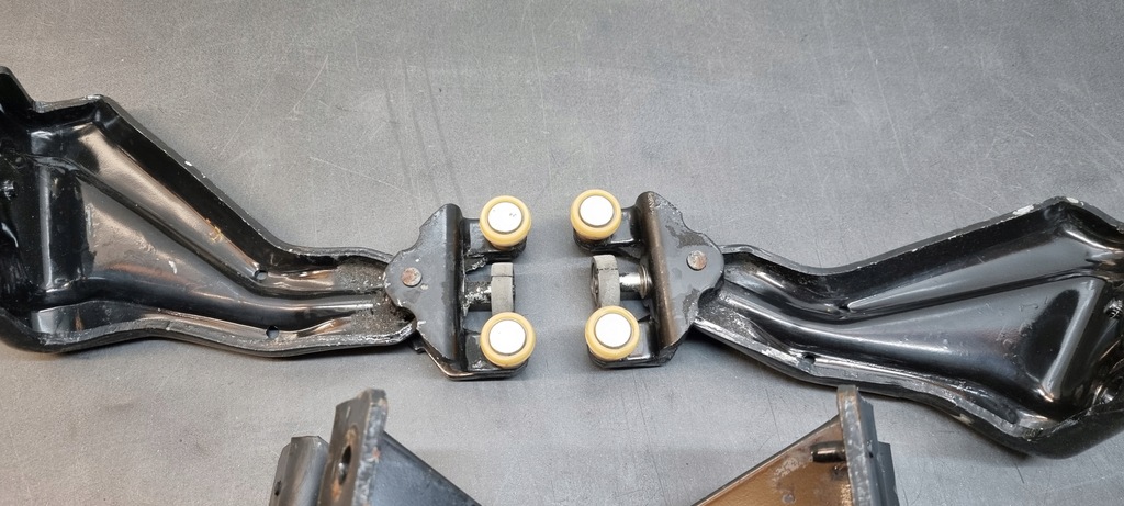 фото №9, Підрамник ролик двері l r розсувних scudo expert ii