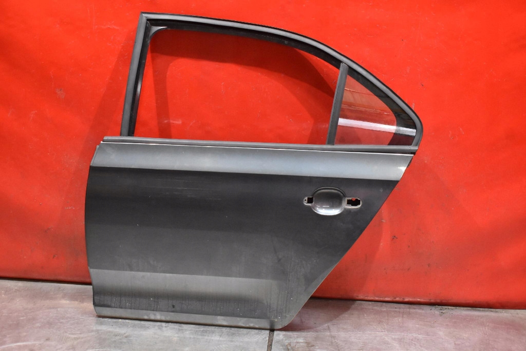 фото №1, Двері ліва задня задні сірі skoda rapid 1 i 5d hb 12-17