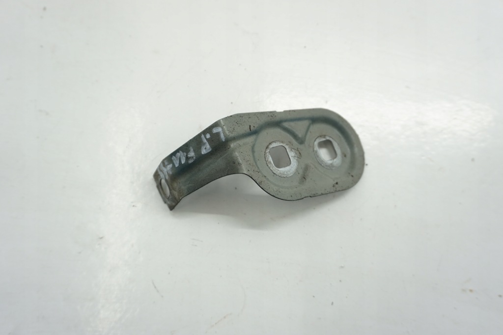 фото №1, Bmw 5 f10 f11 кронштейн крила лівий перед a89