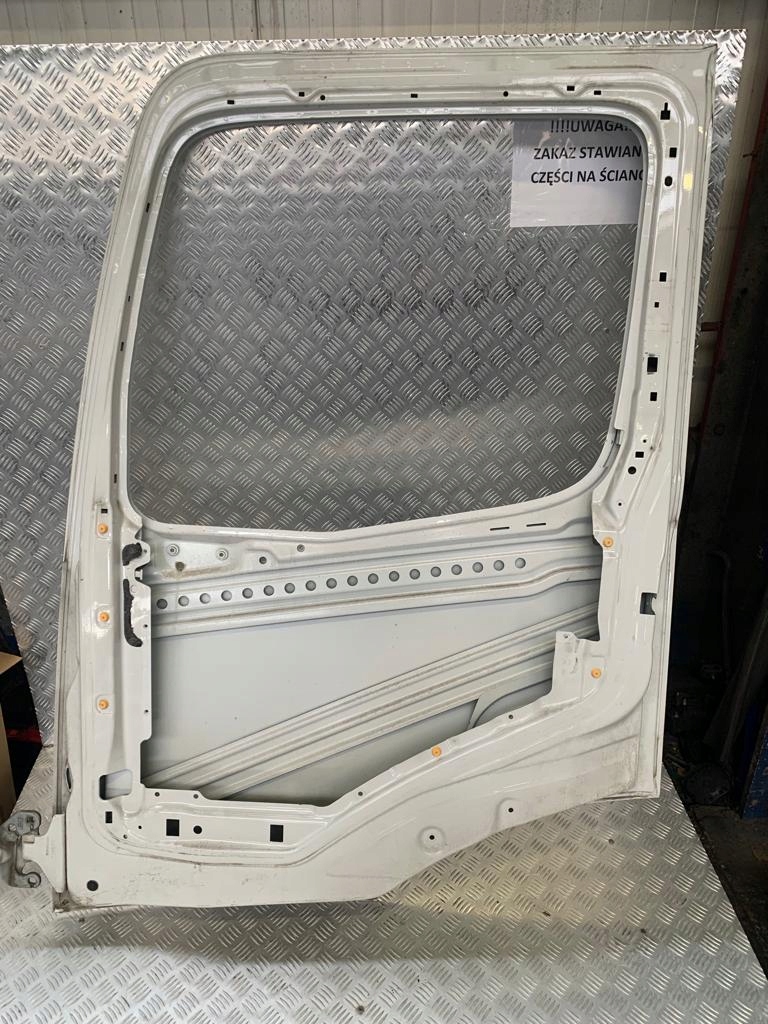 фото №2, Дверь правое mercedes actros mp4