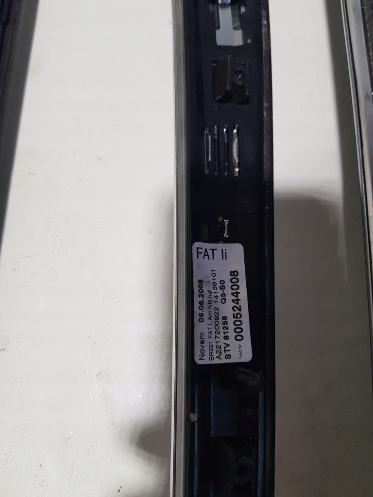 фото №5, Mercedes w221 long накладки дверь led ambilight kpl