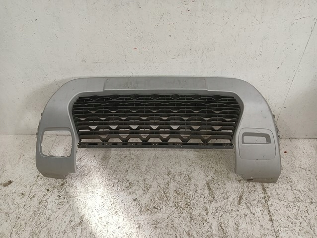 фото №1, Решітка бампера перед передня dacia duster ii 2 17-