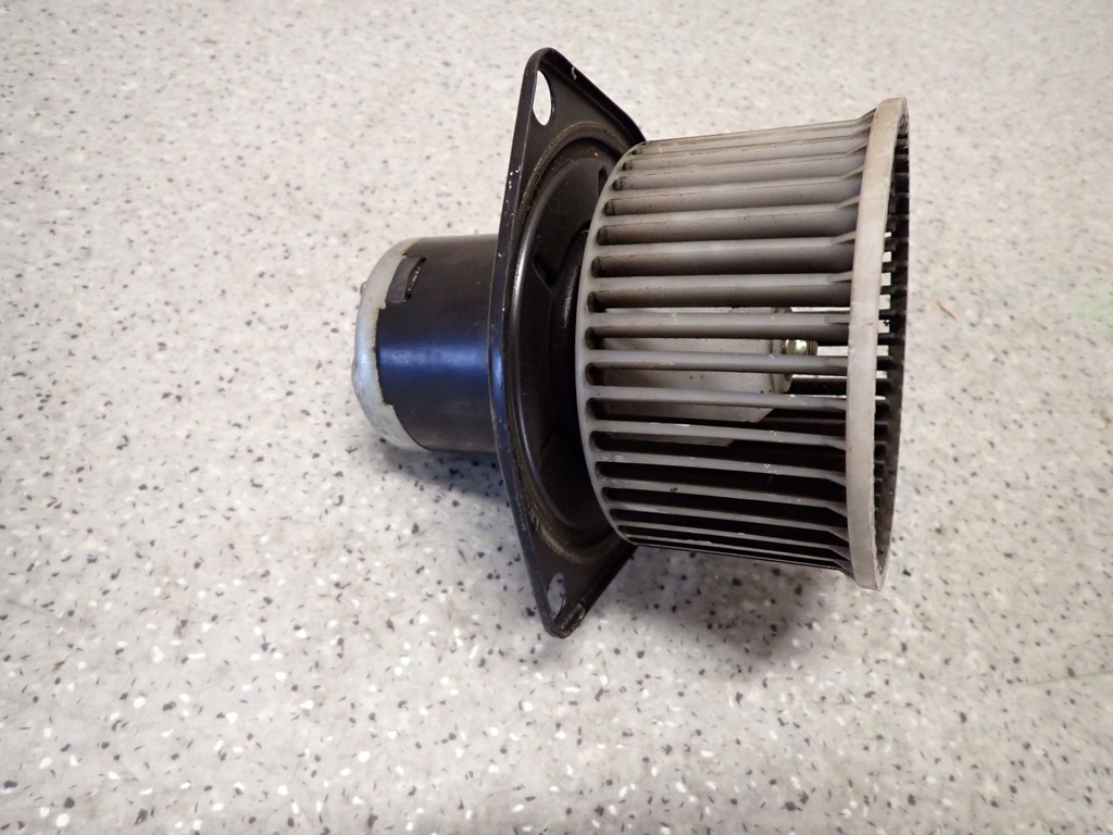 фото №4, Suzuki wagon r+ 98-00 вентилятор отопителя