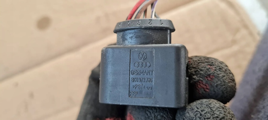 фото №7, A4 b9 8w штекер колодка 8k0973705 a5 8w q5 a6 vw audi