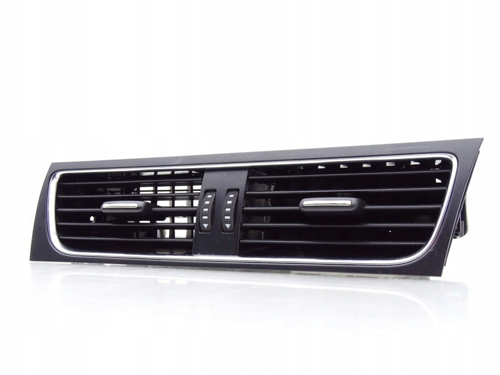 фото №1, Решётка обдув панели консоли перед audi a5 s5 8t