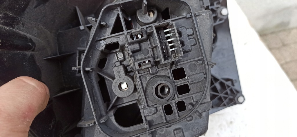 фото №8, Vw polo vi 2g 2017- лампа правый задняя 2g0945096