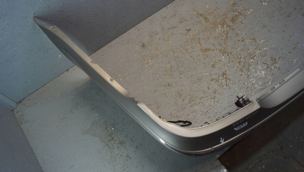 фото №12, Mercedes w211 avantgarde бампер задня sedan pdc z2399