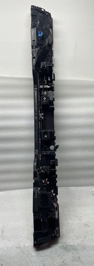 фото №9, Лампа крышки задняя задняя накладка audi q8 sq8 led matrix 4m8