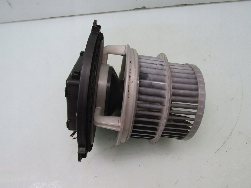 фото №3, Lexus is iii 13r вентилятор повітродувка обдув вентилятор
