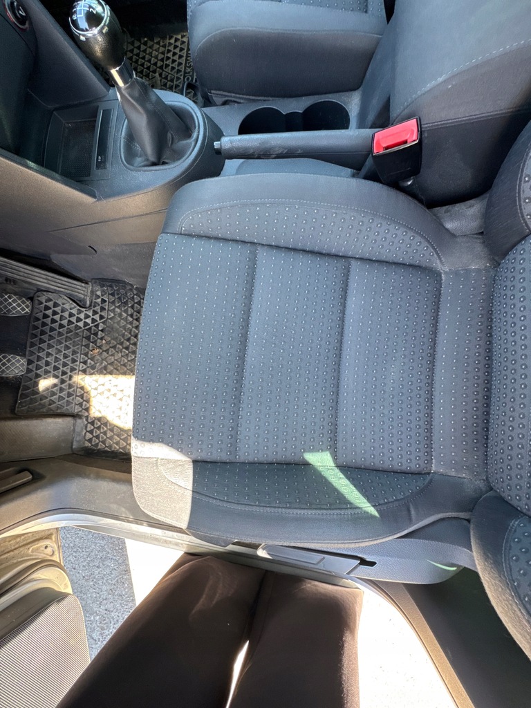 фото №11, Vw touran i комплект сидінь сидіння сидіння заднє сидіння