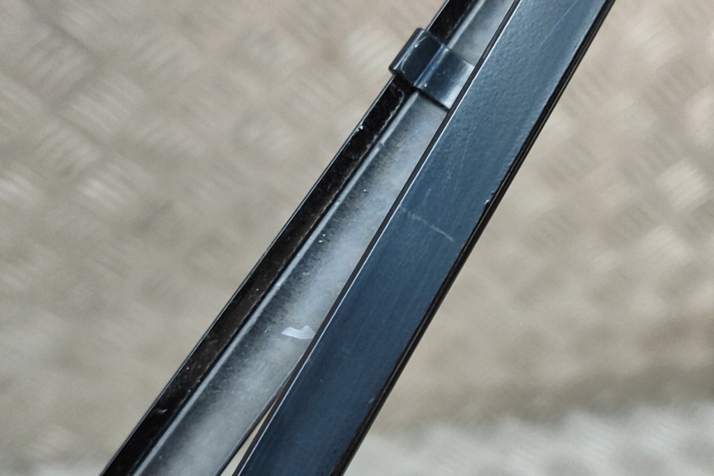 фото №5, Audi e-tron gt передние правое рычаг дворники с щетка 9j1955410 lhd 2022