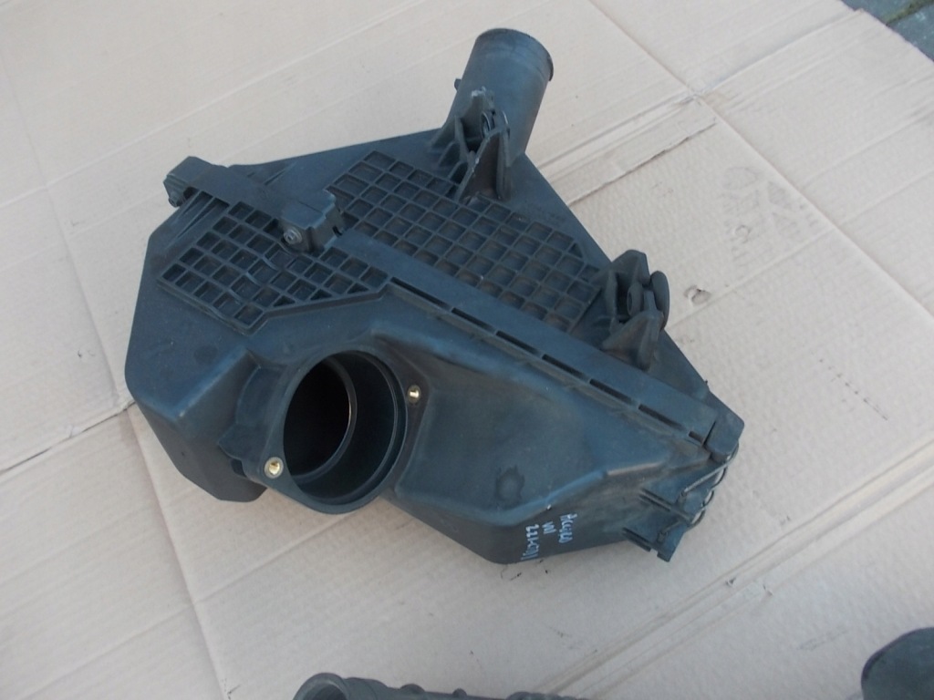 фото №1, Корпус фильтра accord 7 vii 2,2 i-ctdi