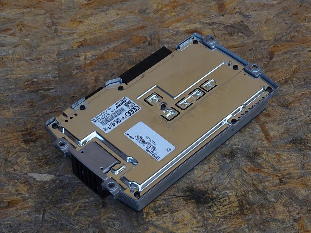 фото №10, Audi rsq3 q3 8u a1 8x підсилювач bose 8x0035223d