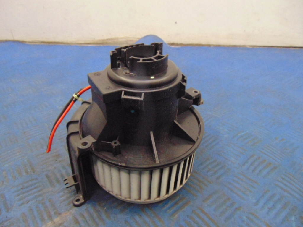 фото №1, Opel zafira b вентилятор воздуховоды 52421335