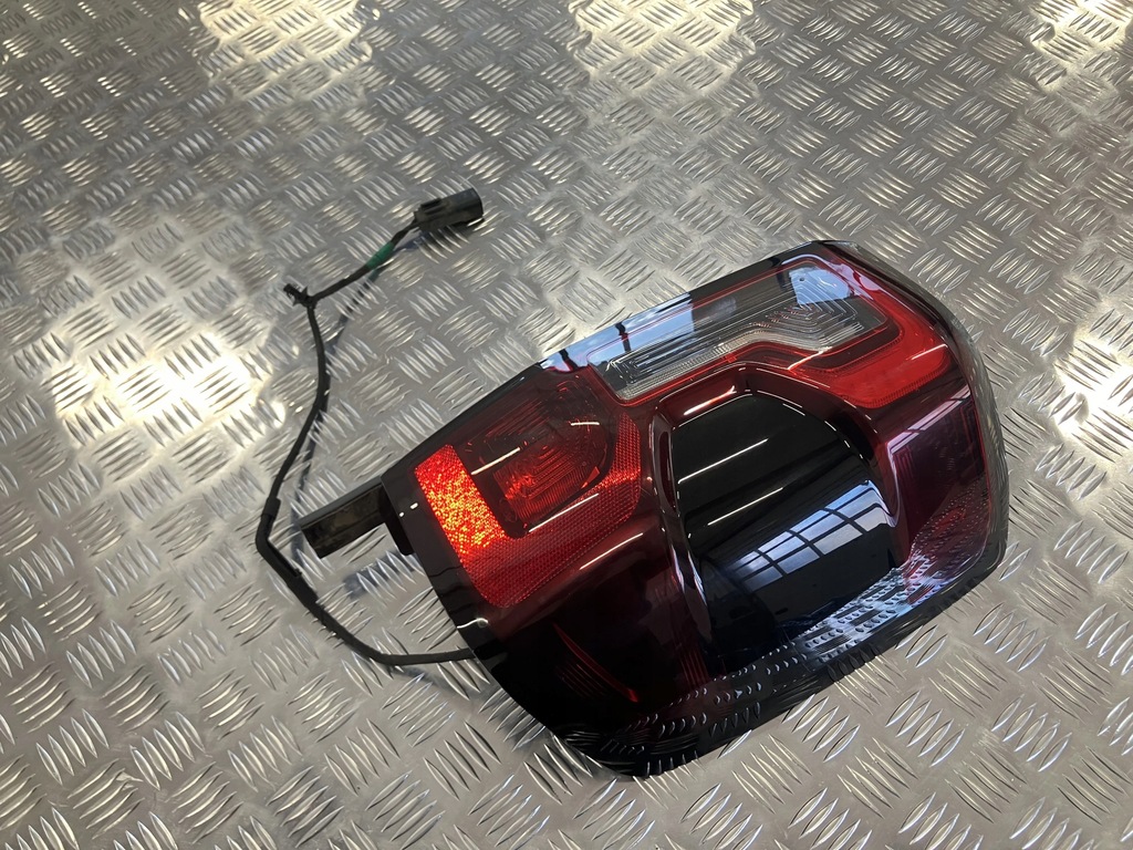 фото №1, Лампа правая правый задняя задняя ford ranger 22- n1wb-13b404-ke