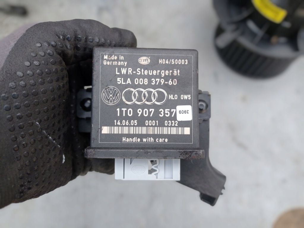 фото №1, Модуль света vw audi skoda 1t0907357