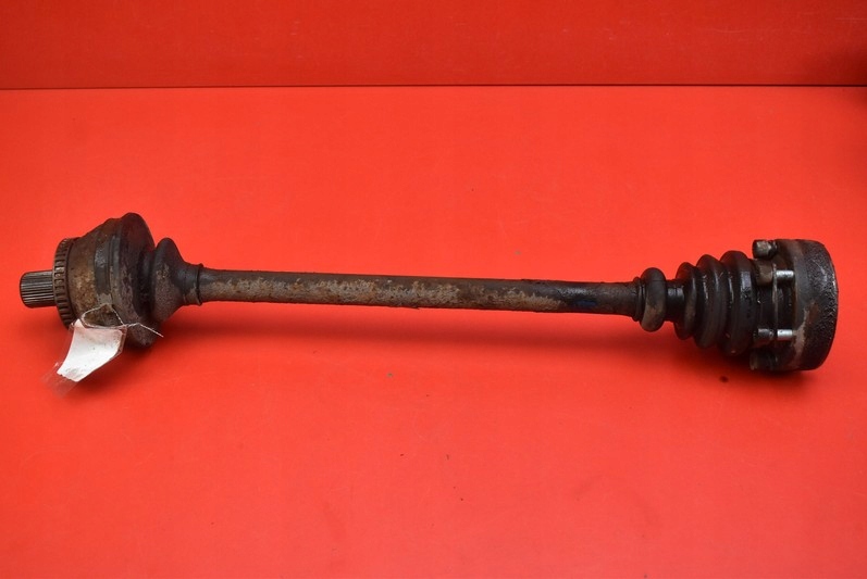 фото №1, Привідний вал ліва задня audi a8 d2 2.8 v6 quattro 97r