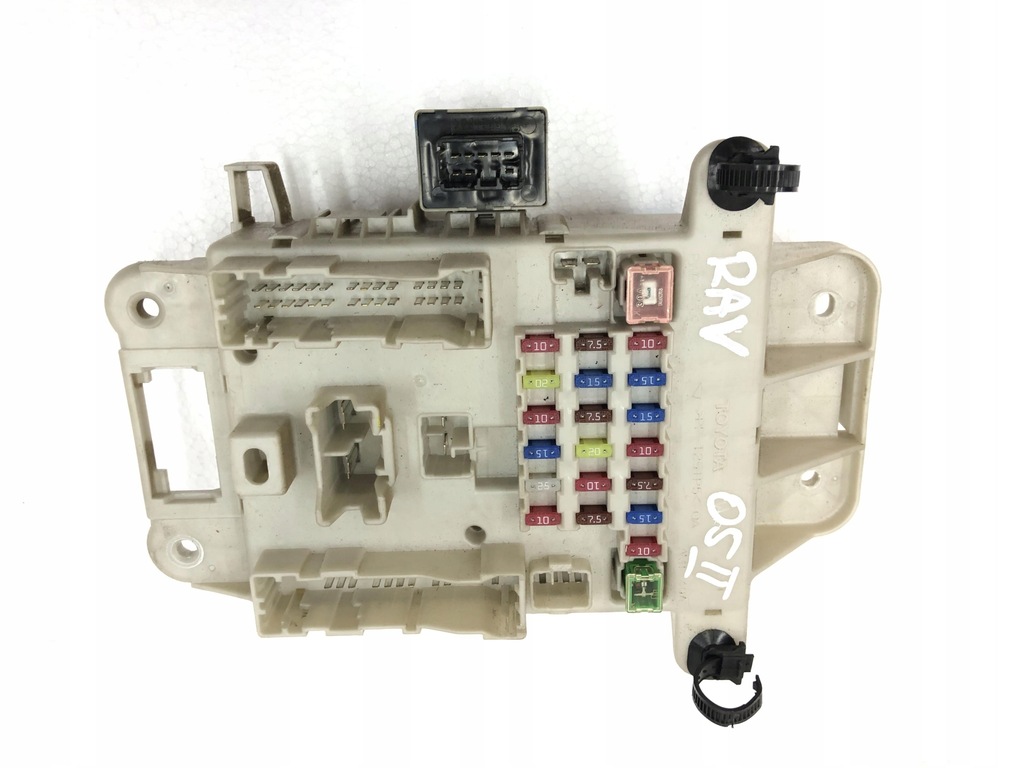 фото №1, Коробка запобіжників модуль toyota rav4 ii 2.0