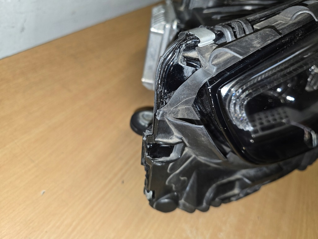 фото №16, Лампа перед левая mercedes c klasa w206 a206 a2069067903 full ed kpl. eu.