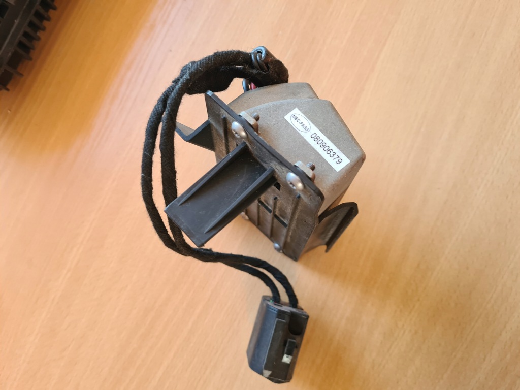 фото №2, Перетворювач напруги vw touareg 7l6907155b