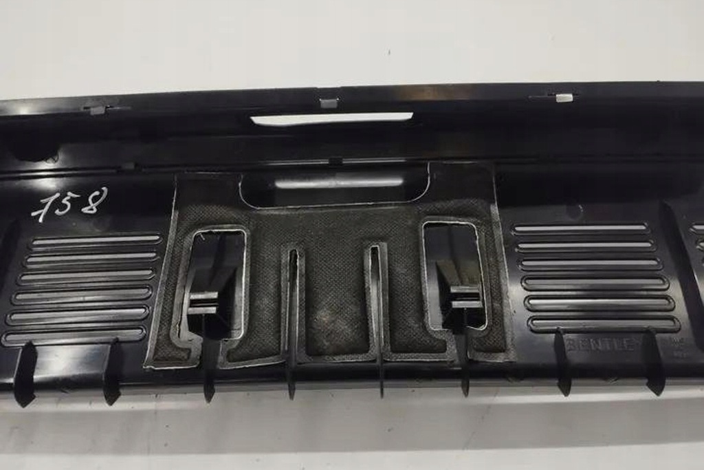 фото №13, Защита замка крышки bentley flying spur 3w_ 3w5863459 6.0l бензиновый 460kw