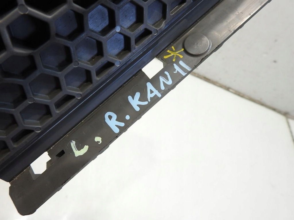 фото №2, Крышка бардачка пол левая renault kangoo ii 849754637r