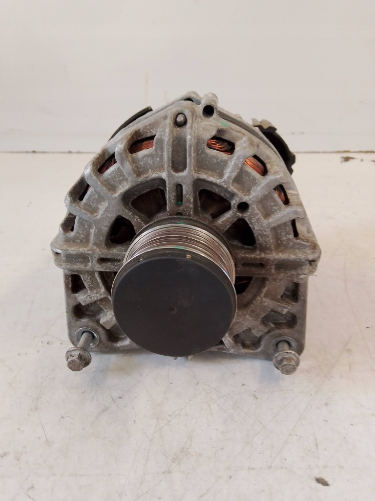 фото №3, Renault clio v 1.5 blue dci генератор 231004402r