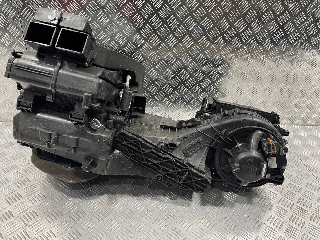 фото №7, Обігрівач повітродувка кондиціонер vw golf v 04-08