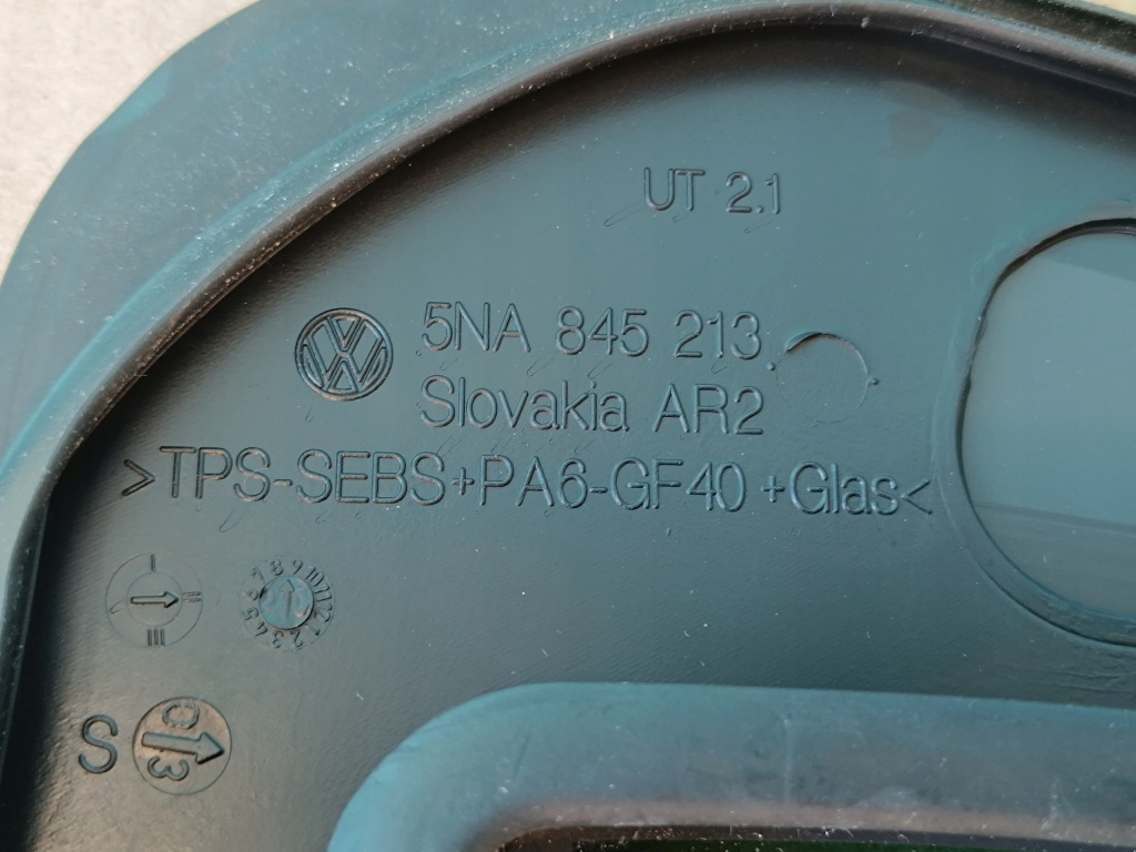 Купити Vw tiguan 2 2 рестайлінг  1.5 tsi 96kw скло двері лівий задній as3 з 2020r 5na845213