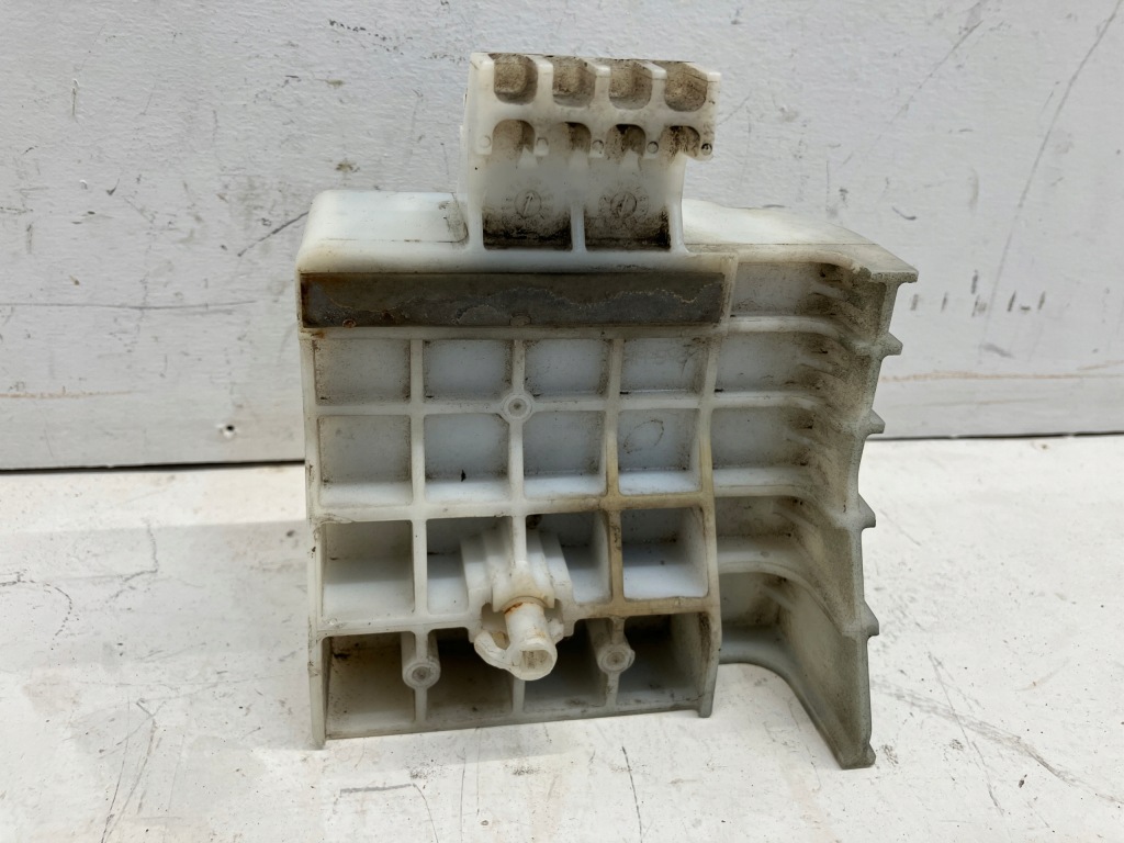 фото №4, Avensis t27 відбійник захист лонжерон