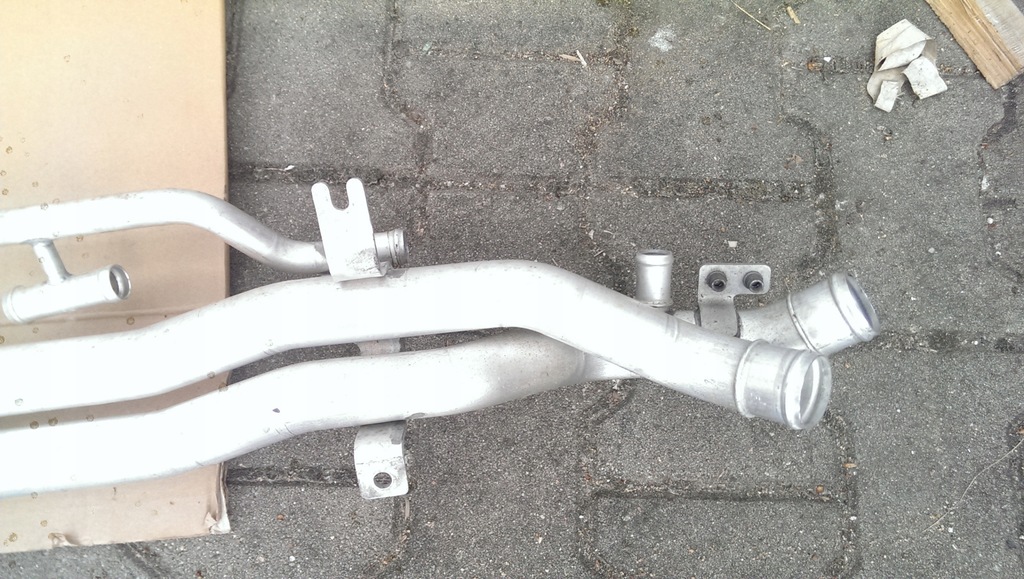 фото №6, Audi r8 главная труба жидкость охлаждение 420121050b