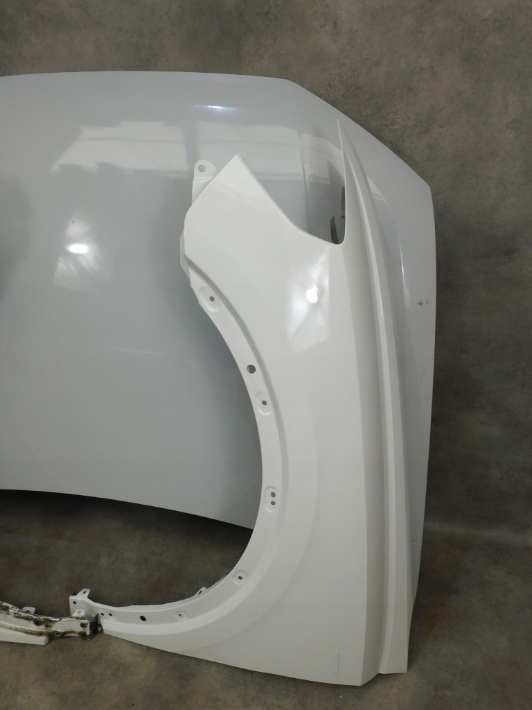 Audi q3 83a s line перед бампер ліхтарі  капот ремінь крила full led Зі Шроту