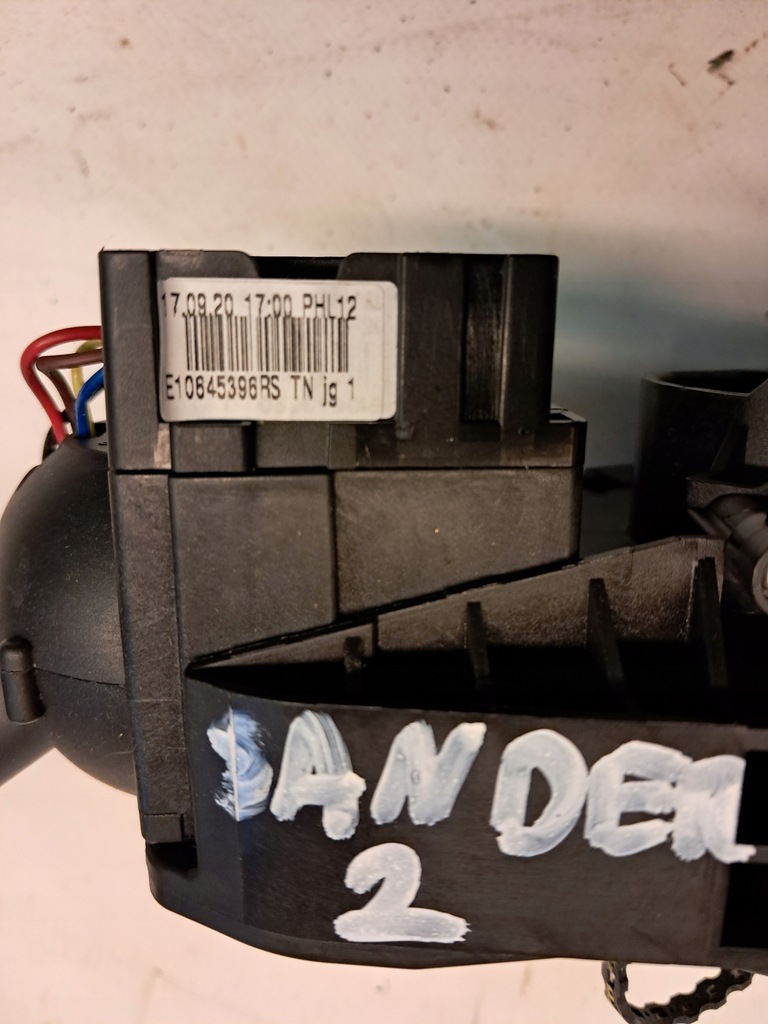 фото №10, Переключатель комбинированный лента переключатели dacia sandero ii 681722712r