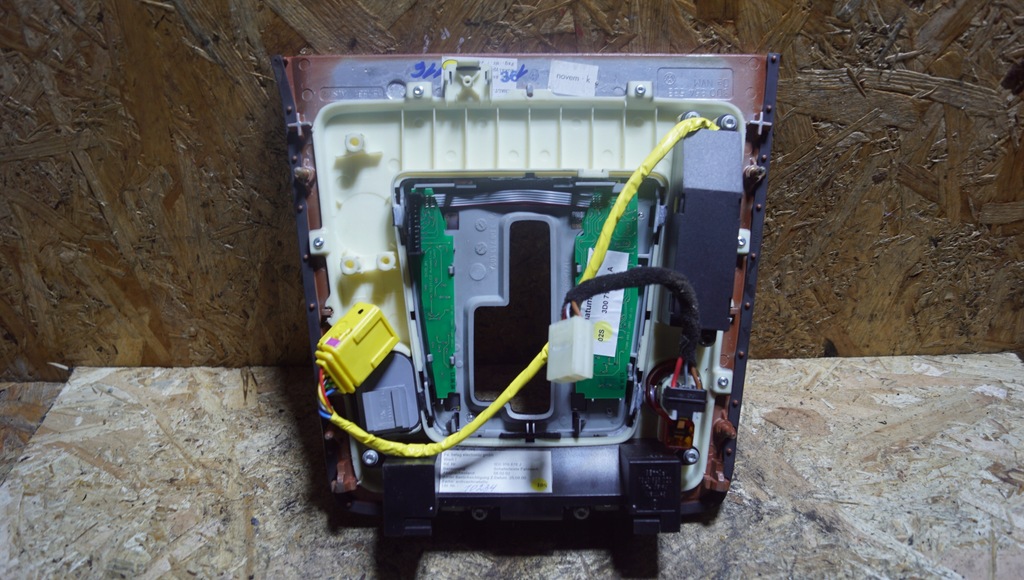 фото №11, Панель перемикачів dekor середній vw phaeton 3d0959676j 3d0959676j