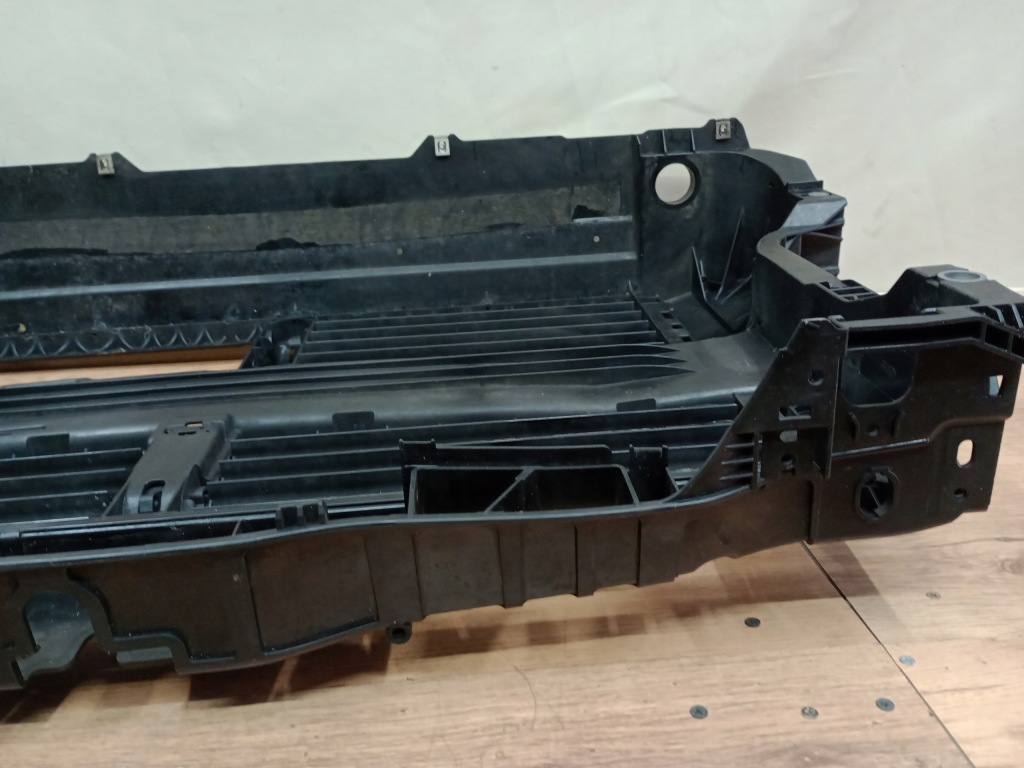 фото №7, Ford focus iv mk4 2018-- pas передний жалюзи впуск