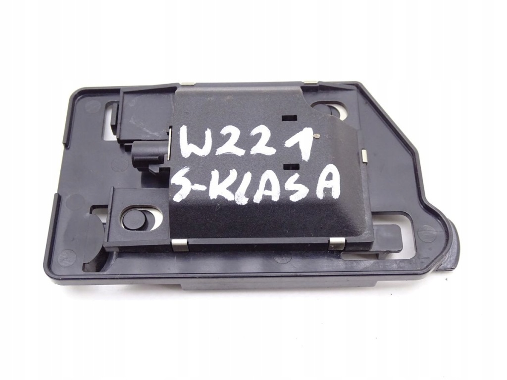 фото №1, Mercedes s-klasa w221 05-13 усилитель антенны