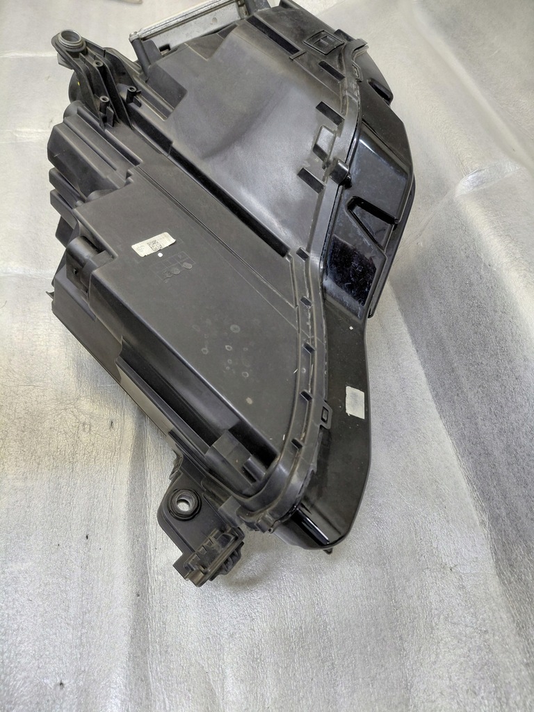 фото №11, Лампа права правий перед skoda karoq full led eu оригінал ładna