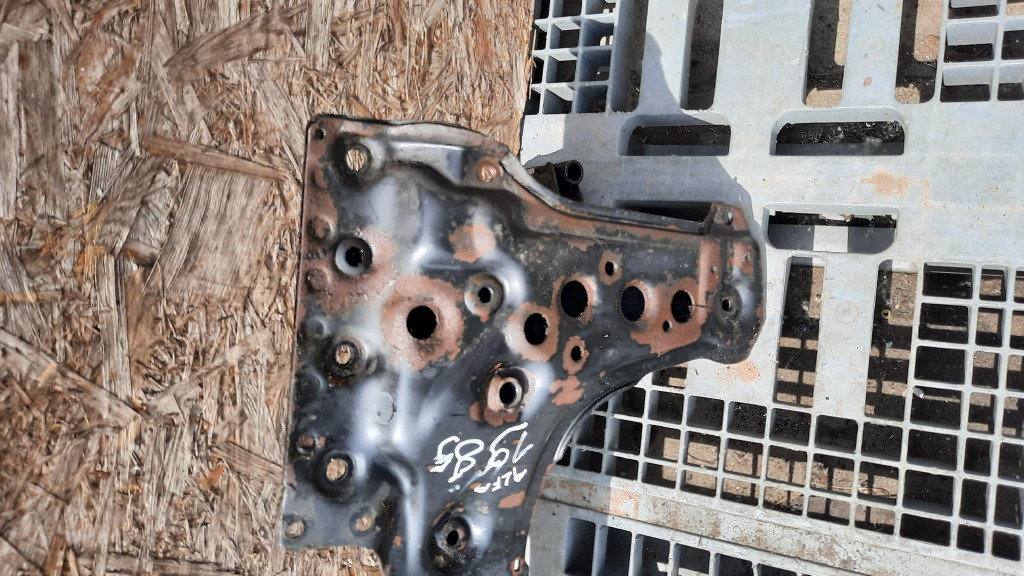 фото №8, Подрамник перед alfa romeo i 1.9jtd 03r