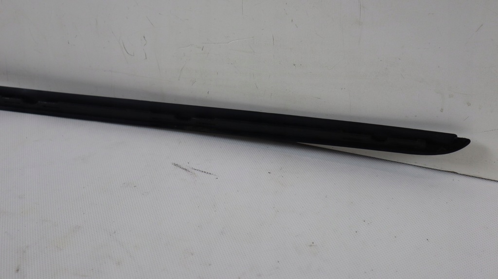 фото №5, Volvo xc40 молдинг стекло лобовое правая 31448940