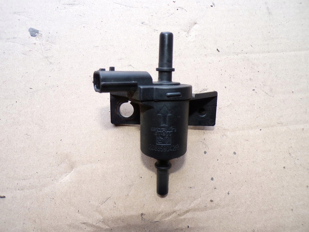 фото №1, Датчик тиску пального оригінал 208859042r megane 3 1.5dci