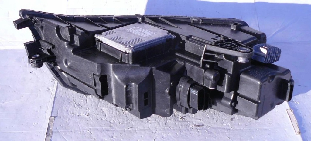 фото №11, Skoda octavia iii lift лампа передня ліва комплектна