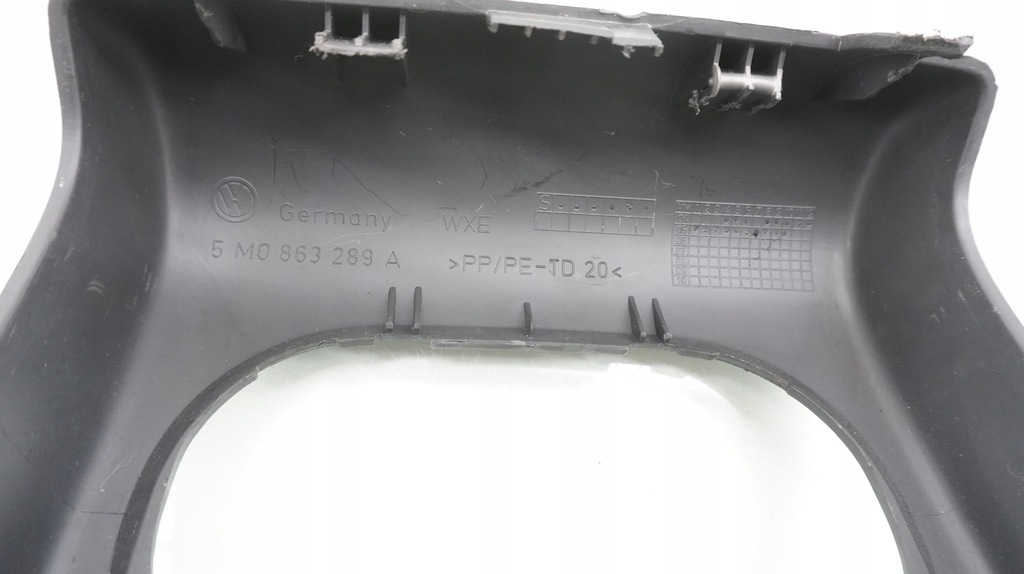 фото №10, Vw golf v 5 plus тунель середній бардачок прикурювач ґрати обдув 5m0863289