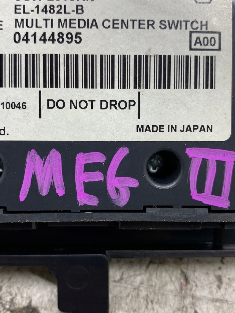 фото №4, Панель перемикач керування радіо навігації 253b00345r renault megane iii