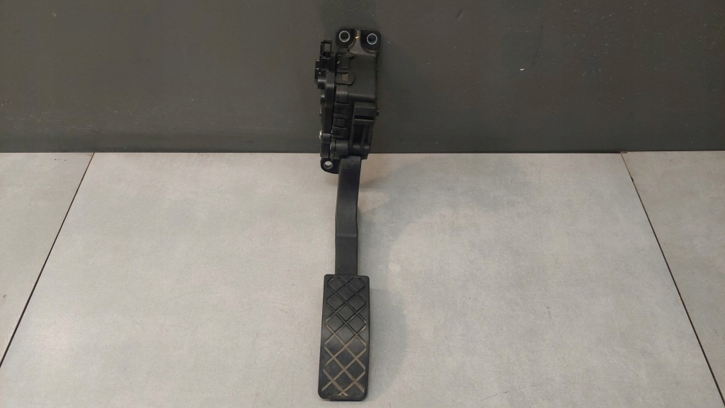 фото №6, Потенціометр газу vw polo iv 9n 1.4 6q1721503c