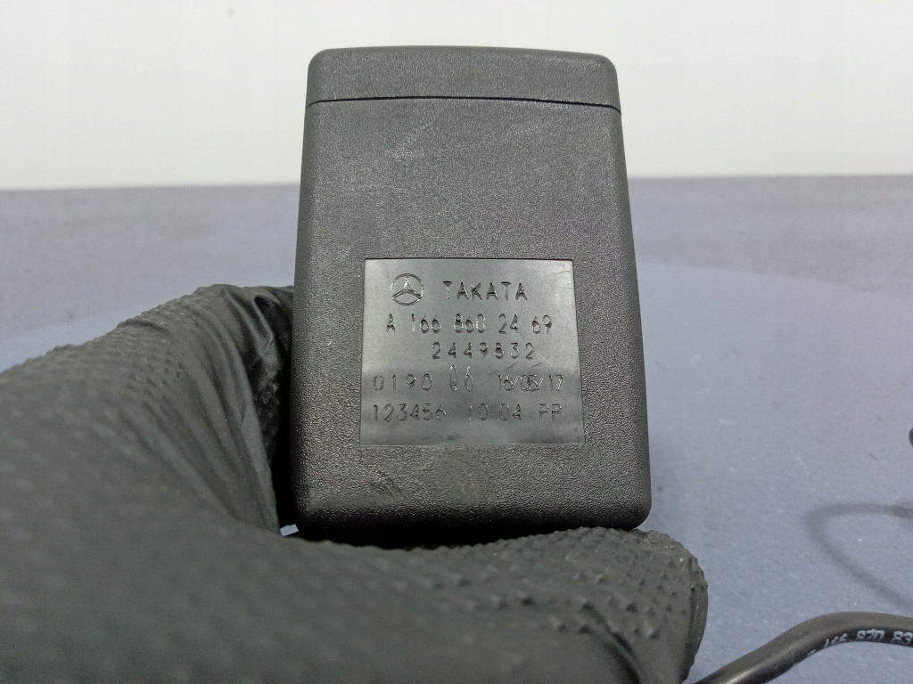 фото №5, Mercedes gls x166 замок пряжка поперечина задняя 3 ряд a1668602469