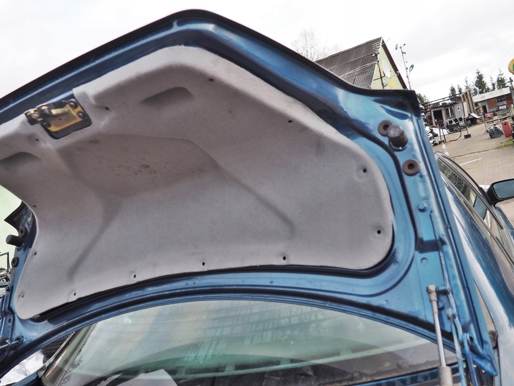 фото №5, Volvo s40 95-00 крышка багажника задняя багажника лак 325-22