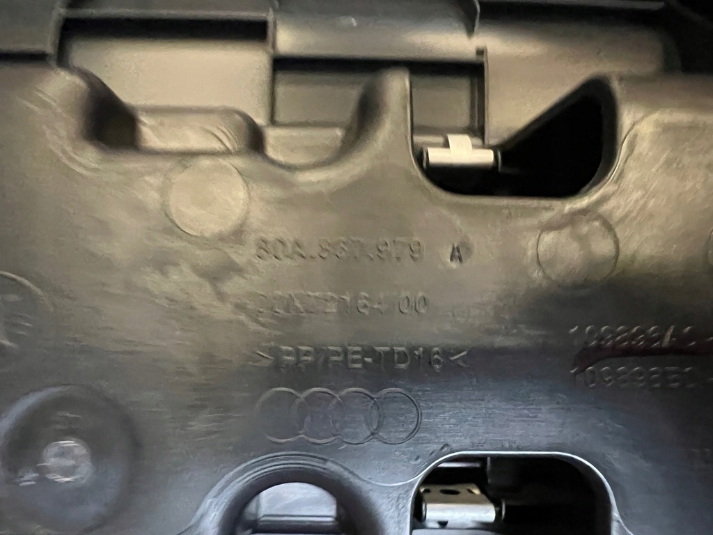 фото №15, Audi q5 ii 80a fy обивка крышки багажника 80a867979a