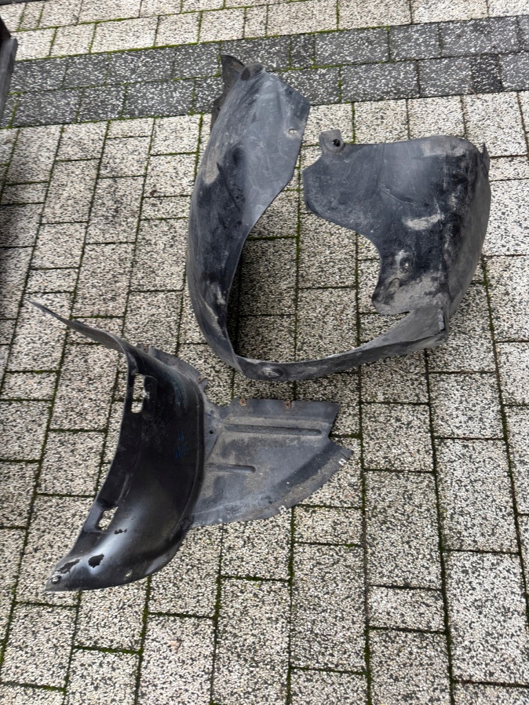 фото №1, Audi a3 s3 8p підкрилок праве правий перед 2 частини комплект