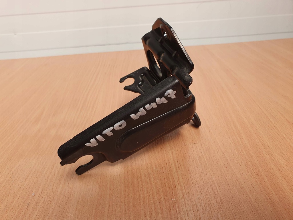 фото №7, Кронштейн кронштейн насоса abs a0004314140 mercedes vito viano w447